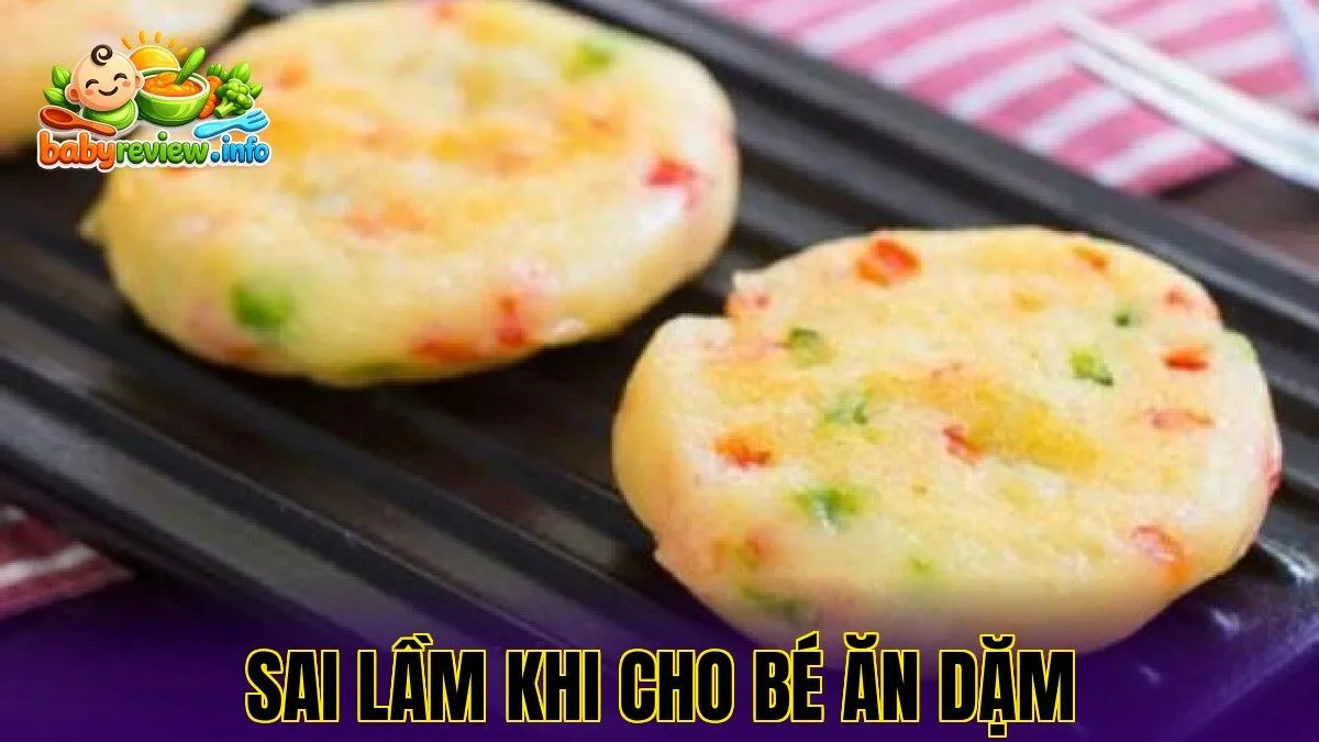 sai lầm khi cho bé ăn dặm