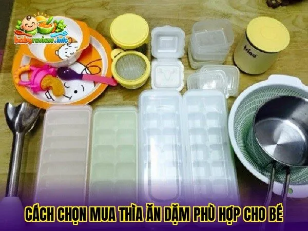 Cách chọn mua thìa ăn dặm phù hợp cho bé